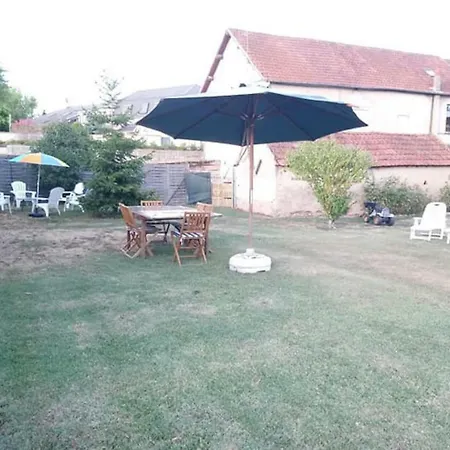 Gite Valentin Dompierre-sur-Besbre Exterior photo